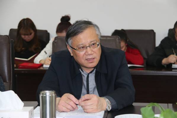 增強(qiáng)使命感和責(zé)任感，積極作為，為實(shí)現(xiàn)&ldquo;十三五&rdquo;良好開局而努力奮斗