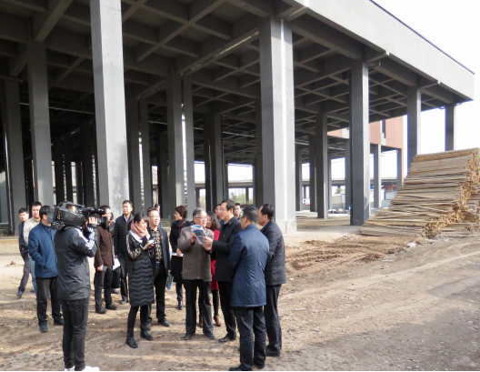 省委常委、西寧市委書記王曉一行來青海物產(chǎn)朝陽物流園區(qū)調(diào)研